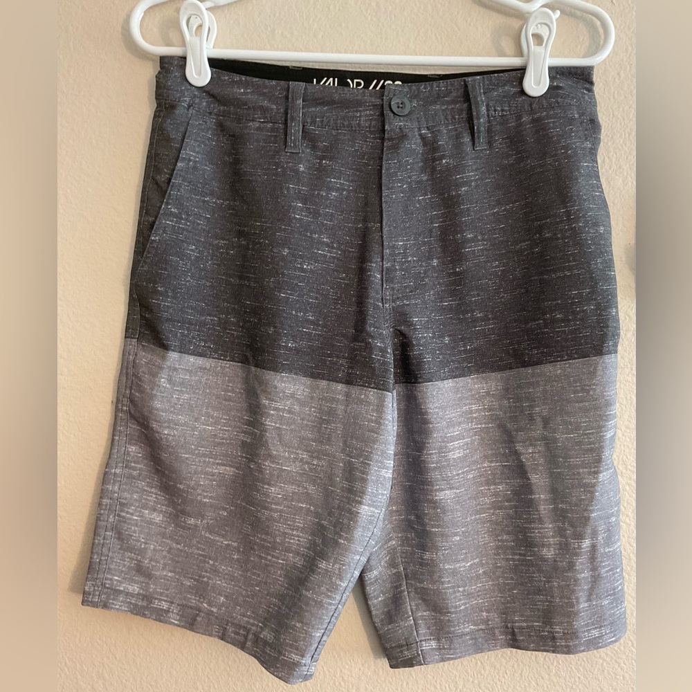 VALOR Men's Walking Gray Shorts‎ size 28